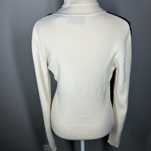 Womens Harley-Davidson Cream Turtleneck Ribbed Fitted Sweater Size M Bikercore - Picture 4 of 10